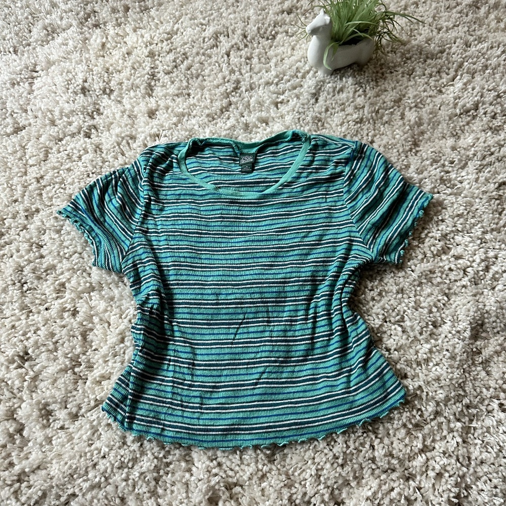 Wild Fable teal frilly lining vintage y2k adorable summer crop top belly…